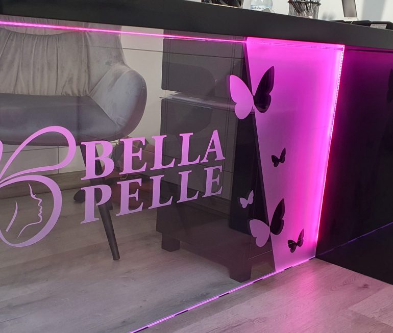 Oklejenie szklane biurko Bella Pelle